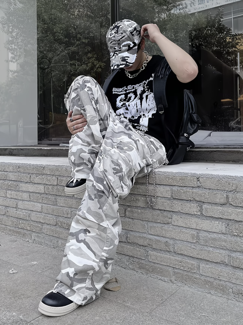 HellMark Baggy Camo Cargo Jeans